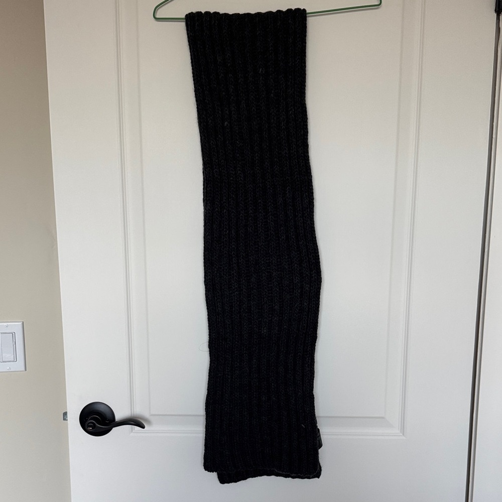 Dark grey Ribbed Knit Scarf